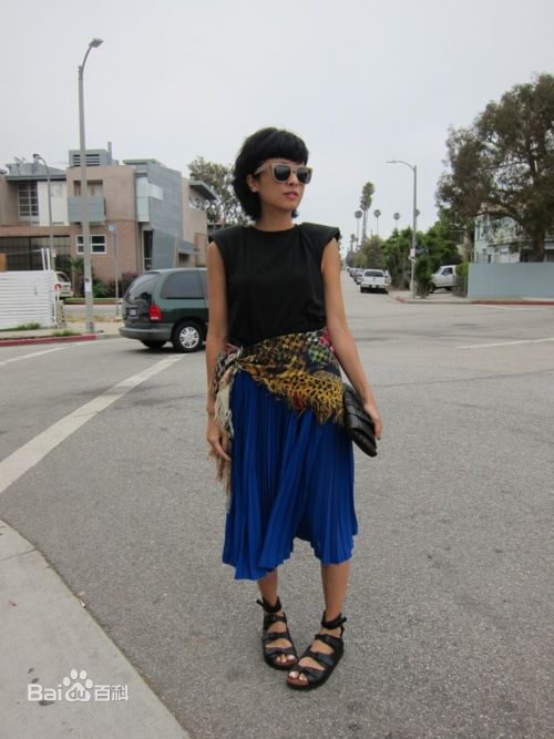 徐濠萦(Hilary Tsui)2011年 for Izzue系列眼镜宣传性感图片壁纸