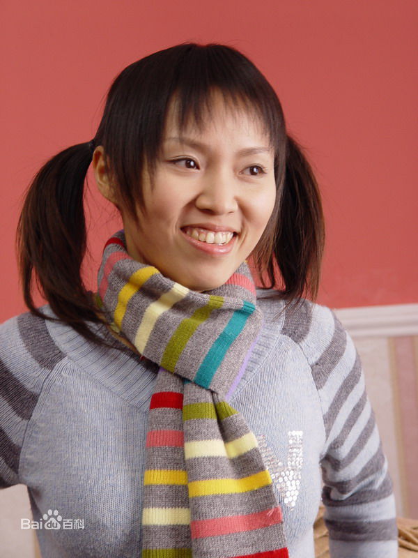 李倩妮生活照壁纸壁纸