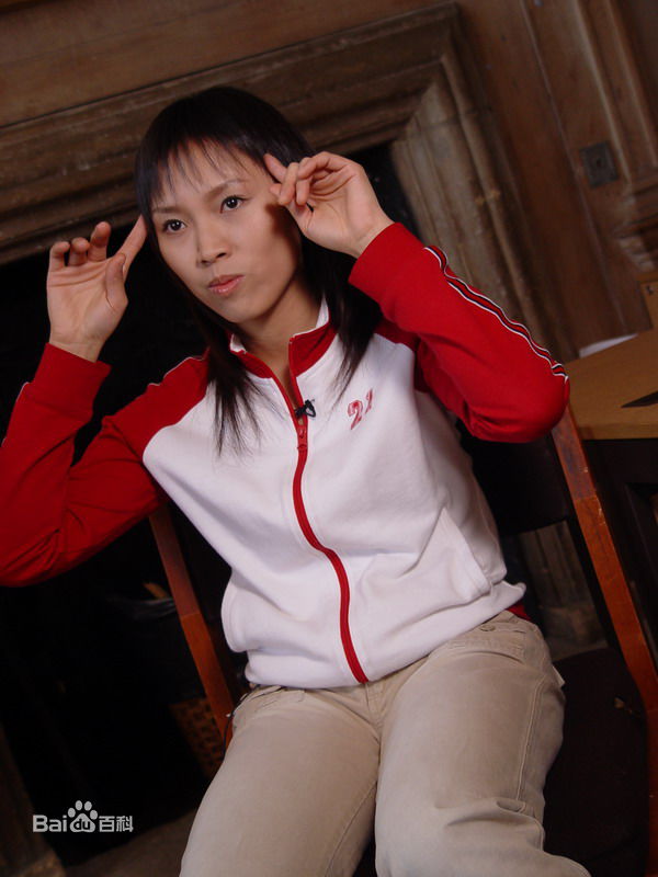 李倩妮生活照壁纸壁纸