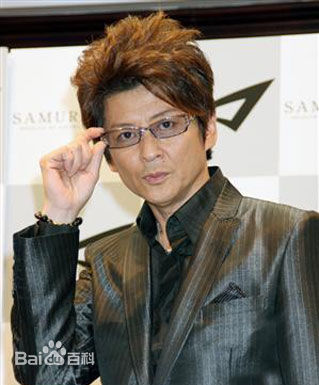 哀川翔(Show Aikawa、Sh)照