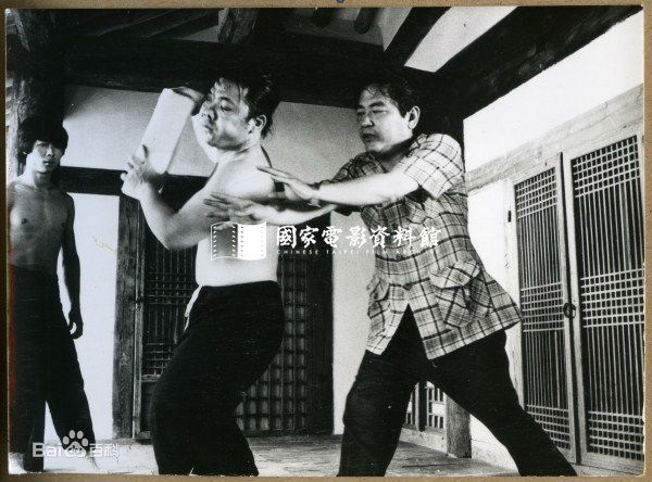 胡金铨(King Hu)工作照图片图集