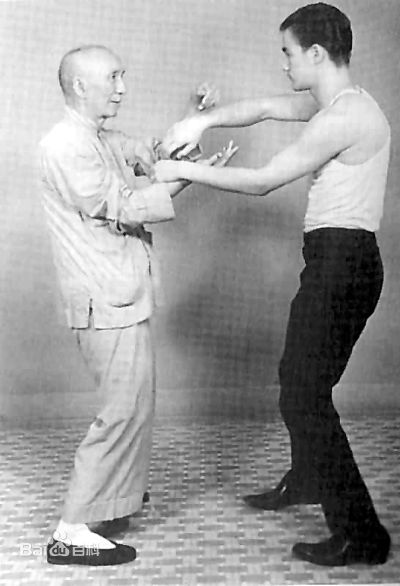李小龙(Bruce Lee（英语）、ブルース.リー（日语）、 （朝鲜语))与叶问图片图册