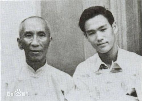 李小龙(Bruce Lee（英语）、ブルース.リー（日语）、 （朝鲜语))与叶问图片图册