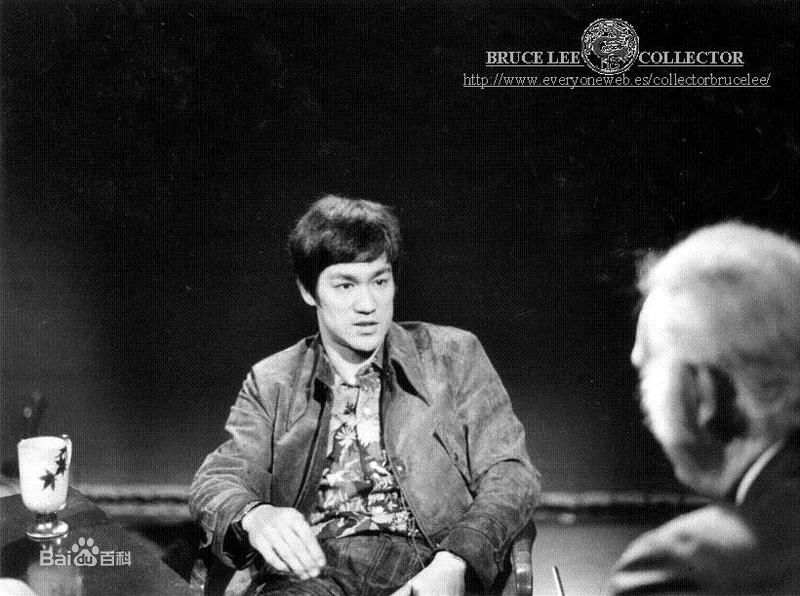 李小龙(Bruce Lee（英语）、ブルース.リー（日语）、 （朝鲜语))龙之访谈图片图册