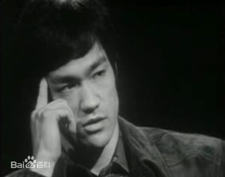 李小龙(Bruce Lee（英语）、ブルース.リー（日语）、 （朝鲜语))龙之访谈图片图册