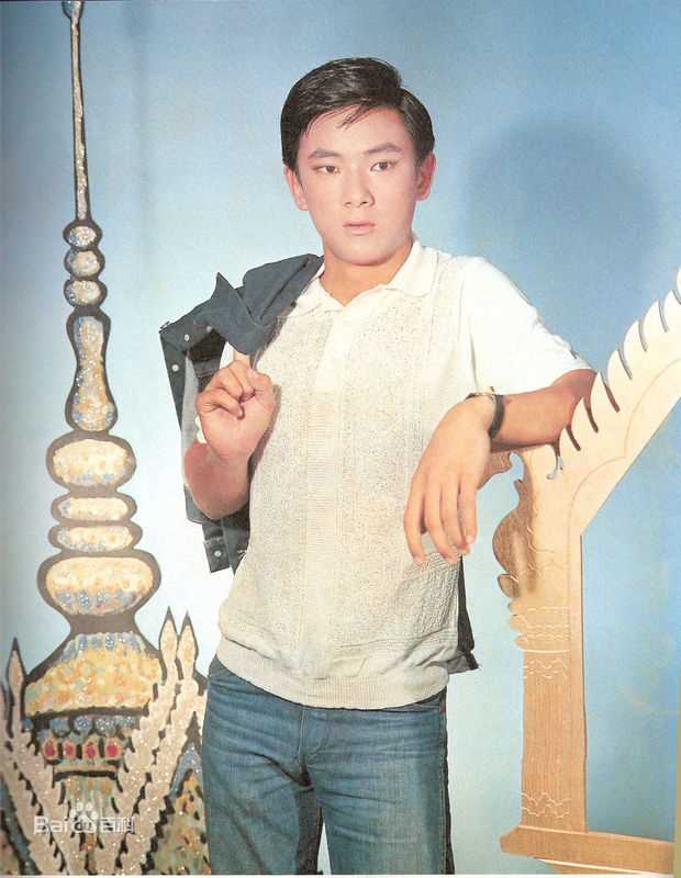 王羽生活照壁纸壁纸