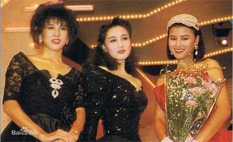 利智(Nina Li)合照前后照片