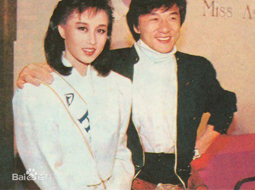 利智(Nina Li)合照前后照片