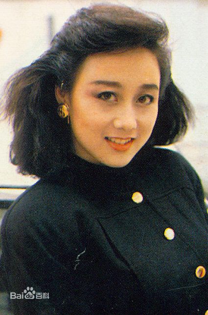 利智(Nina Li)生活照素颜照相册