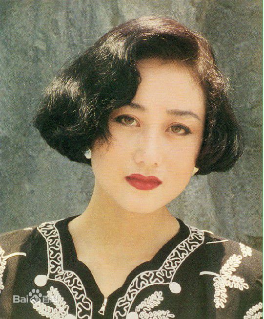 利智(Nina Li)生活照素颜照相册