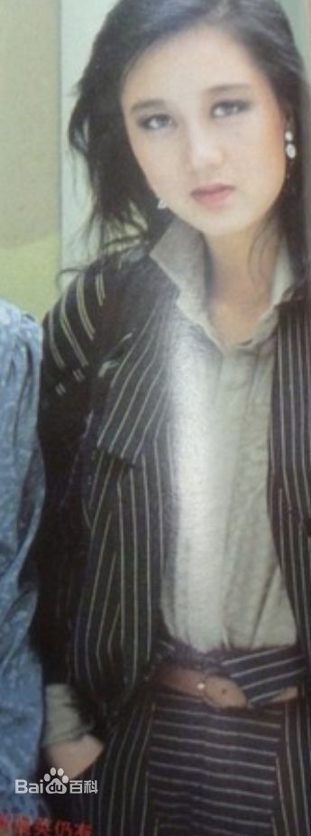 利智(Nina Li)生活照素颜照相册