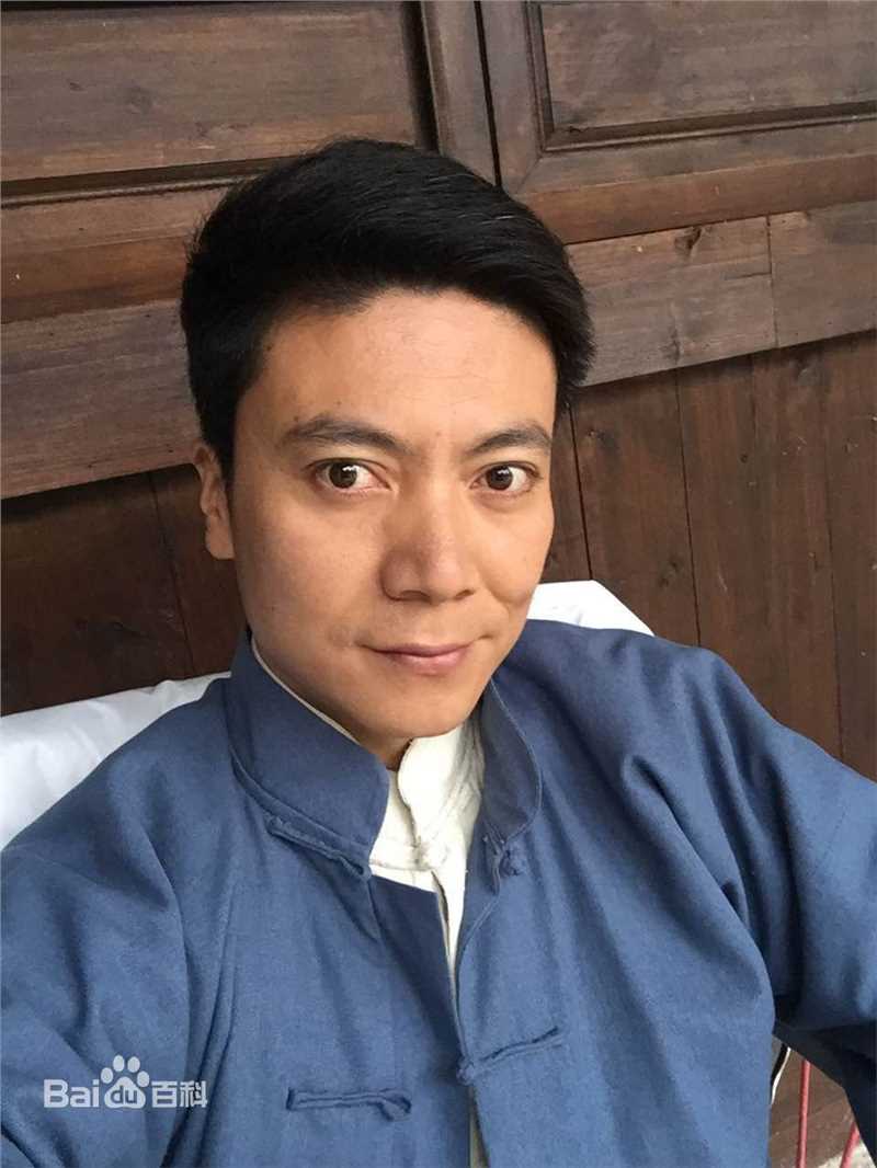 梁志成工作及最新剧照