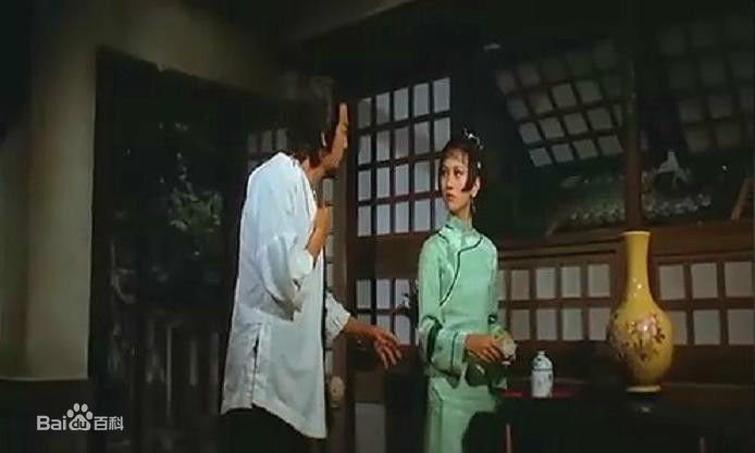 孙仲电影前后照片