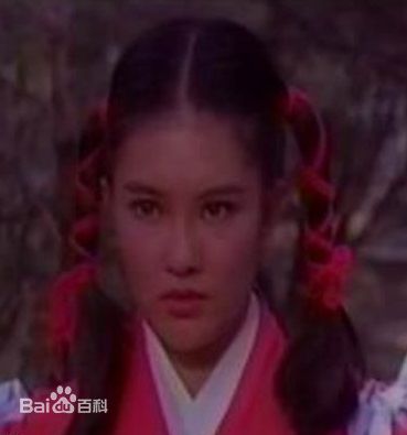 龙君儿的银幕形象素颜照相册