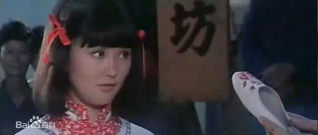 龙君儿的银幕形象素颜照相册