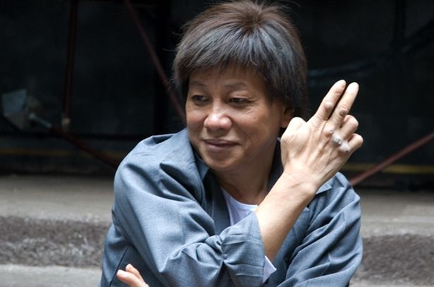 高清梁小龙性感图片