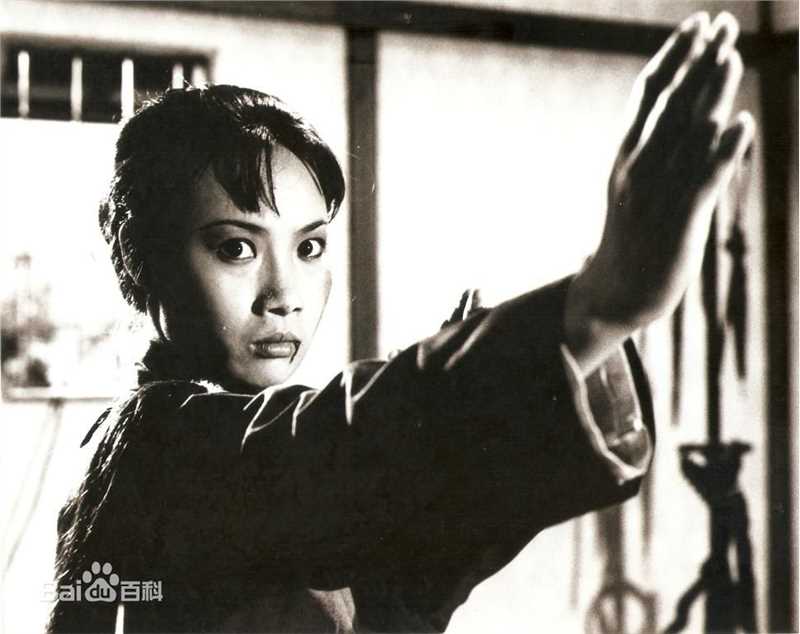 茅瑛(Angela Mao Ying)前后照片