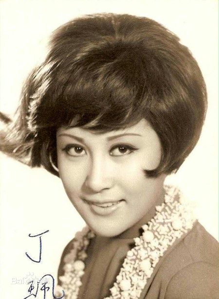 丁佩(Betty Ting)早年照片素颜照相册