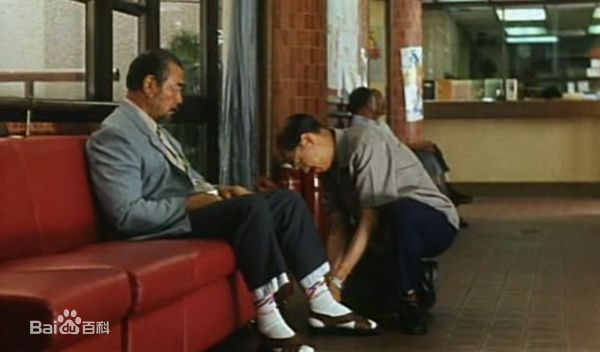 高清乔宏(Roy Chiao)在在《女人四十》饰痴呆公公中的图集