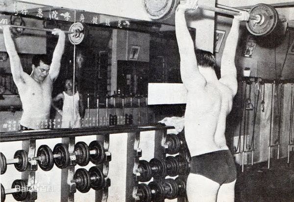 乔宏(Roy Chiao)年轻照片素颜照相册