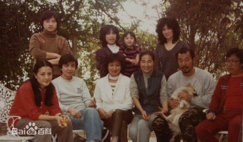 乔宏(Roy Chiao)生活照壁纸壁纸