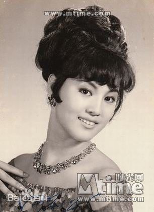 何莉莉(LiLy Ho)生活照图册