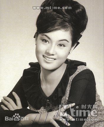 何莉莉(LiLy Ho)生活照图册