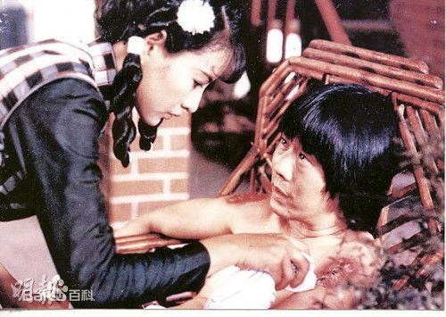 最新许冠英(Ricky Hui)壁纸