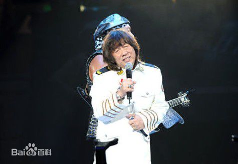 最新许冠英(Ricky Hui)壁纸