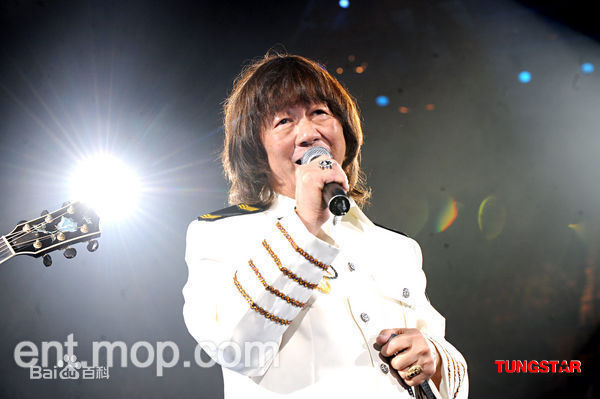 许冠英(Ricky Hui)出席活动照生活照