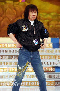 许冠英(Ricky Hui)出席活动照生活照