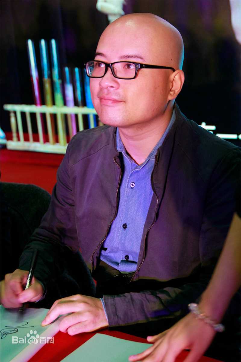 叫兽易小星叫兽照片前后照片