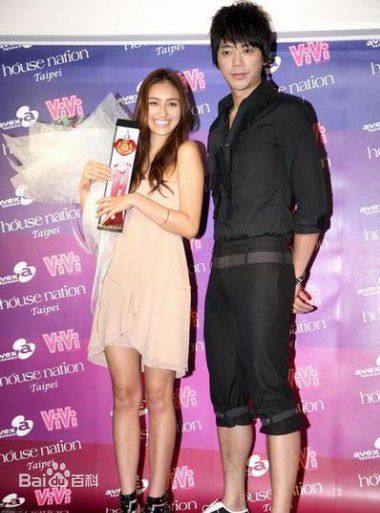 信(Shin)09活动素颜照相册