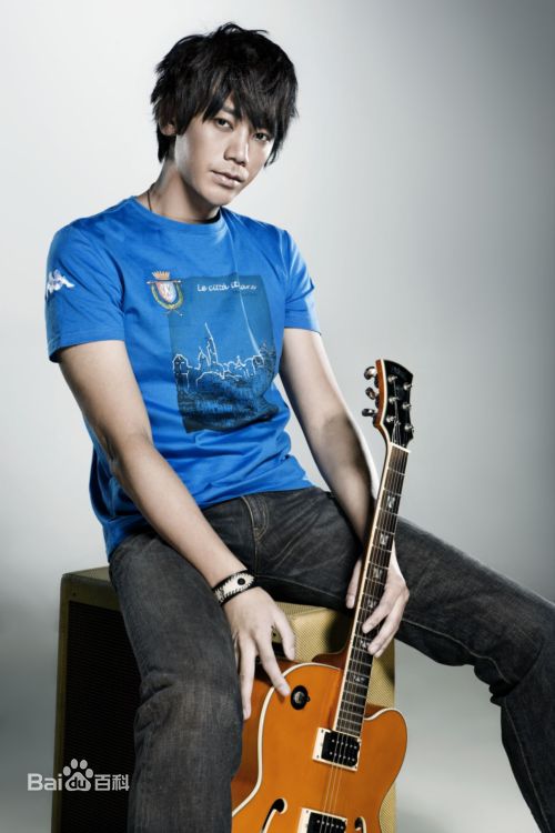 信(Shin)09-10代言前后照片