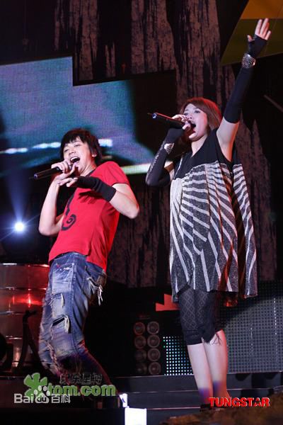 信(Shin)演唱会素颜照相册