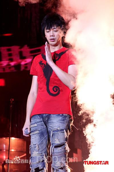 信(Shin)演唱会素颜照相册