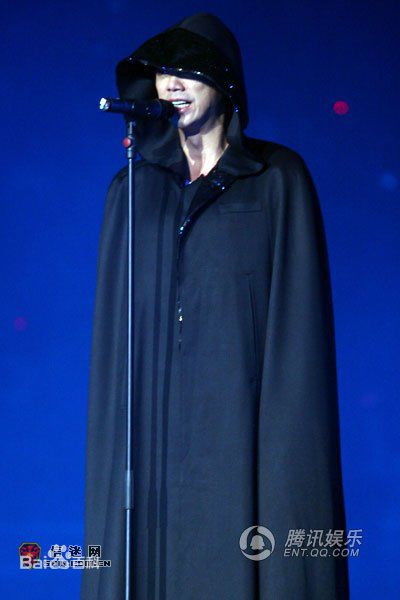 信(Shin)演唱会素颜照相册