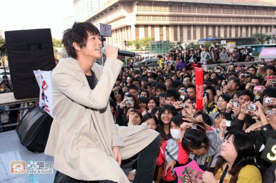 信(Shin)2009宣传图生活照相册