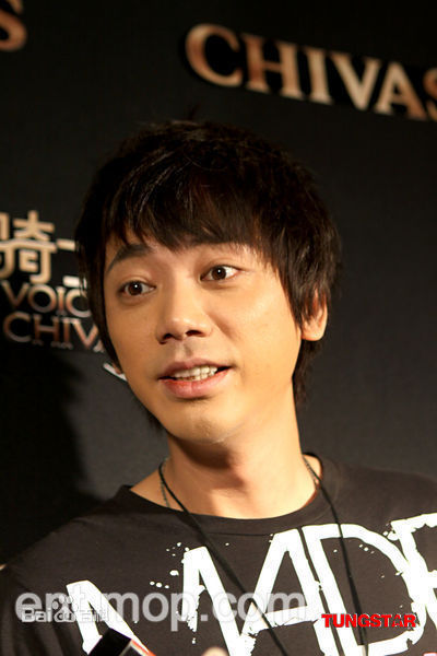 信(Shin)骑士群声演唱会生活照相册