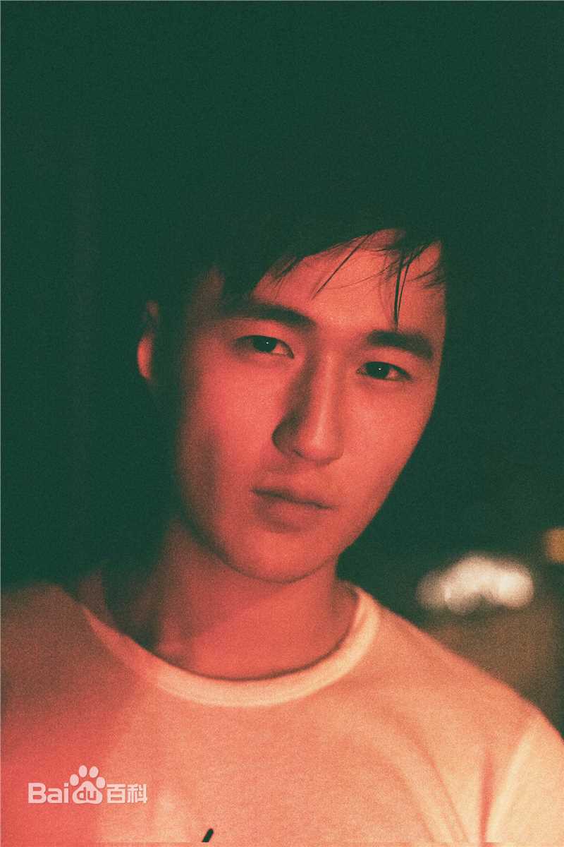 最优质赵炳锐(Ray)素颜照