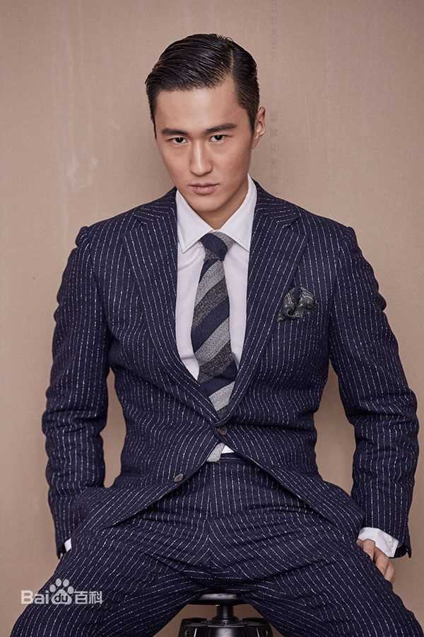 赵炳锐(Ray)最优质条纹西装复古