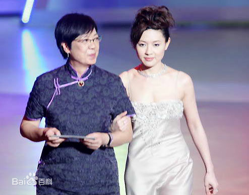 李丽珍(Loretta Lee)舞台照性感图片壁纸