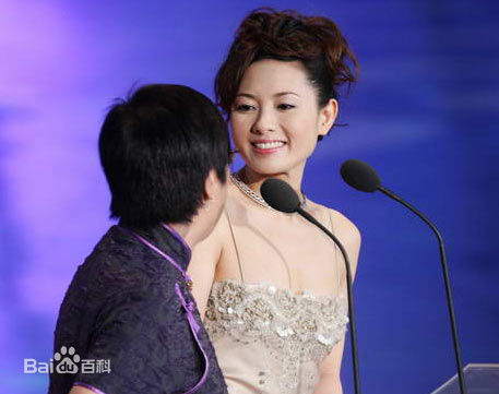 李丽珍(Loretta Lee)舞台照性感图片壁纸