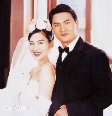 邝美云(Kwong Cally)结婚合照图册