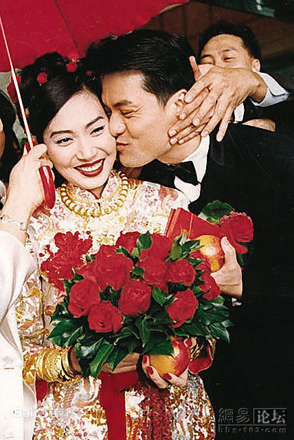 邝美云(Kwong Cally)结婚合照图册