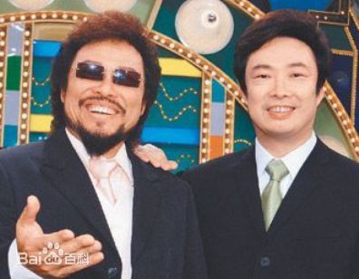 张菲(Fei Chang)与费玉清合影素颜照相册