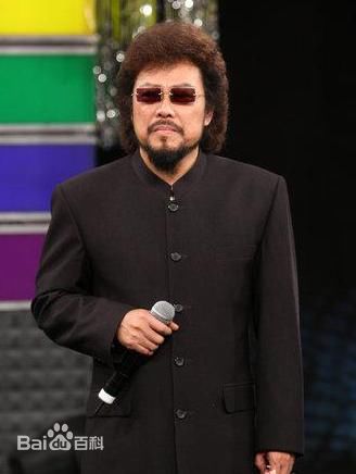 张菲(Fei Chang)在主持《综艺大哥大》中的