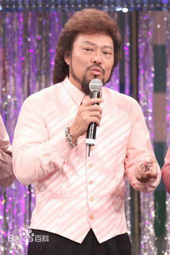 张菲(Fei Chang)在主持《综艺大哥大》中的