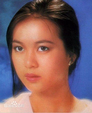 郑文雅(Olivia Cheng)出席活动生活照