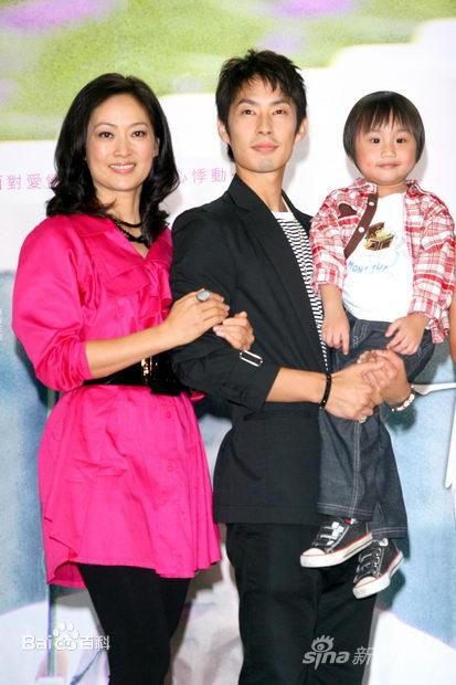 刘瑞琪(Vickey Liu)出席活动性感图片图集